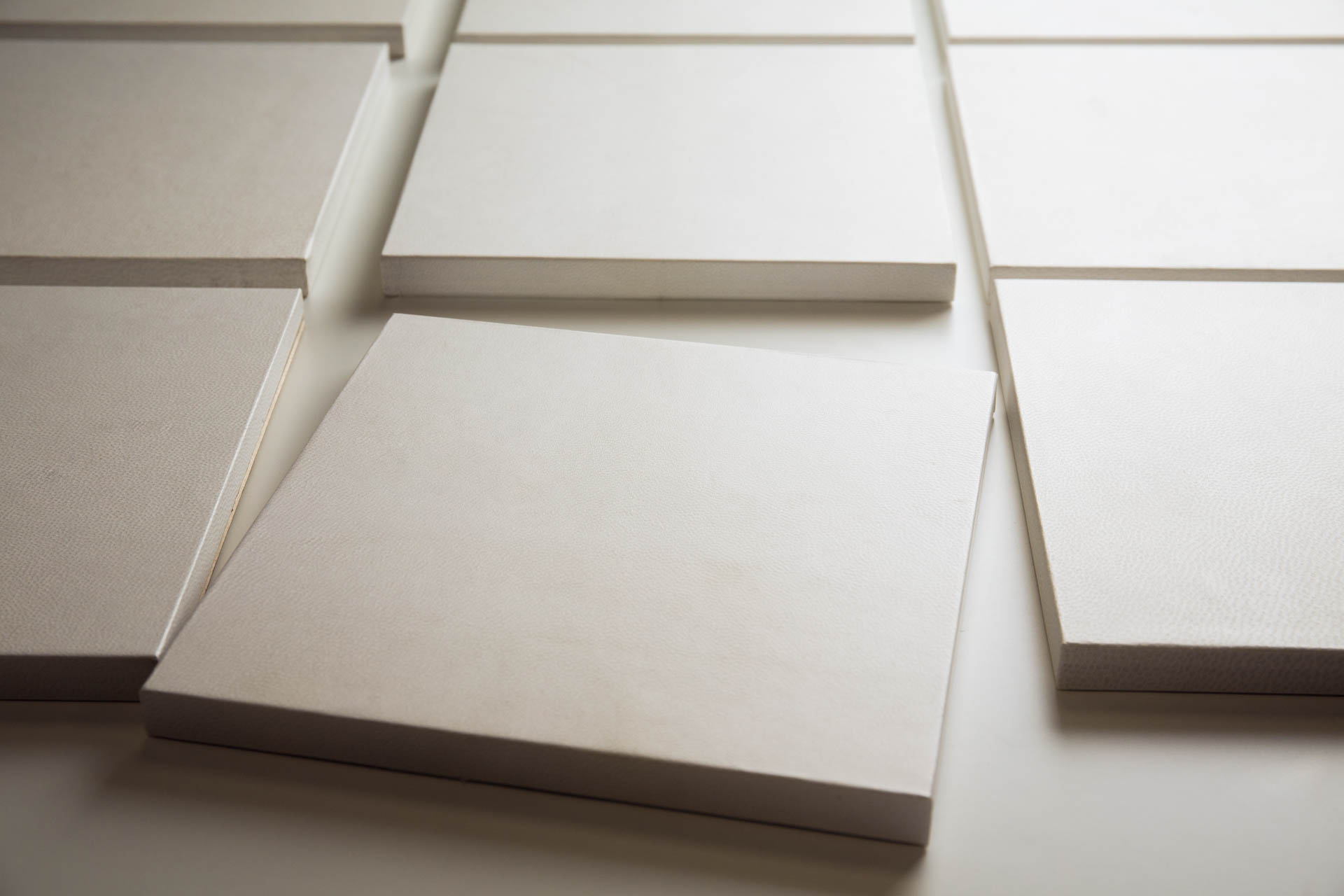 Parchemin - Parchment Sennedra fine furniture